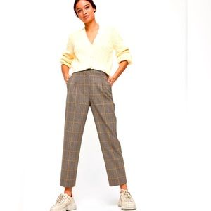 Aritzia BELLIS  pants 6